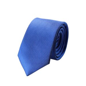 Cravate slim bleu ciel et sa pochette assortie